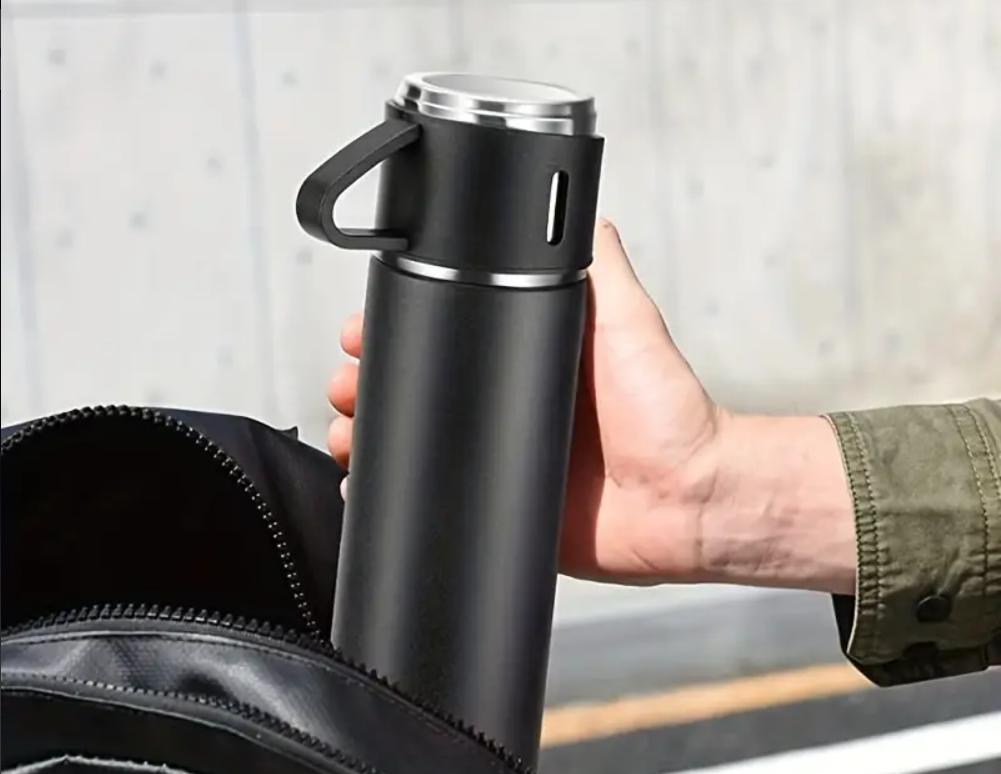 Set termos cu 3 cesti DIGIMAT®, calitate garantata,  inchidere ermetica, fara scurgeri, Otel inoxidabil, ambalaj premium, special pentru birou, natura, drumetii, picnic sau intr-o calatorie cu masina, 500 ML, Negru